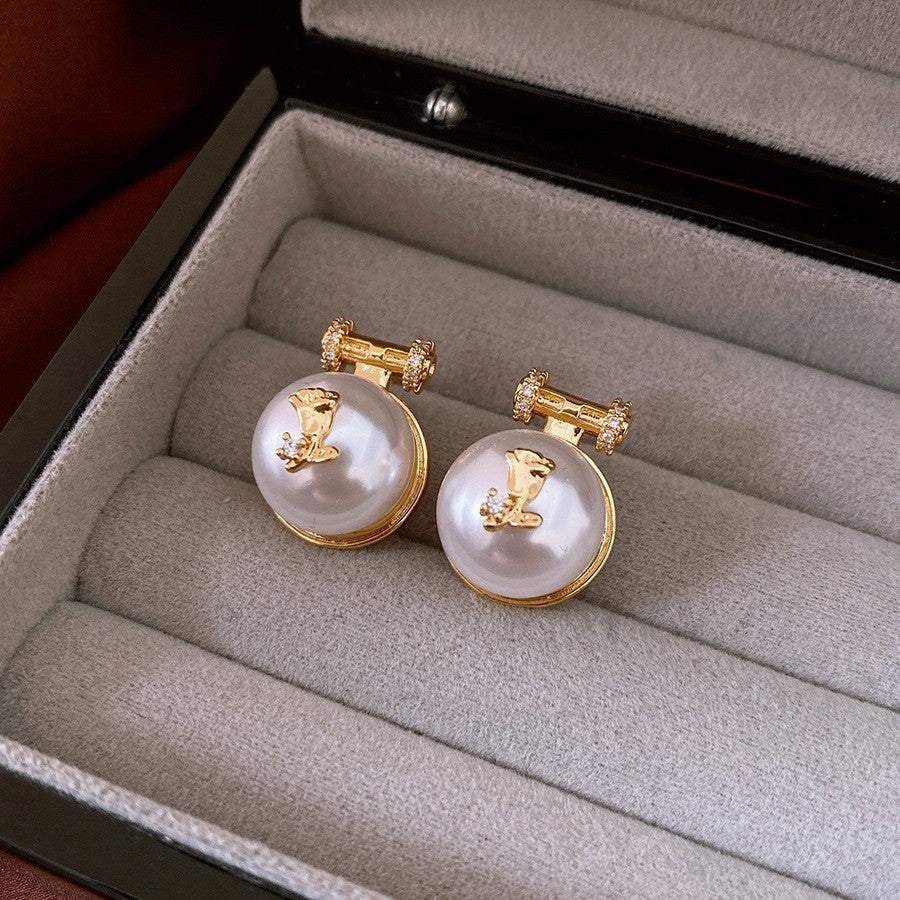Pearl Earrings Retro Exquisite Simple Fashion All-match High Sense