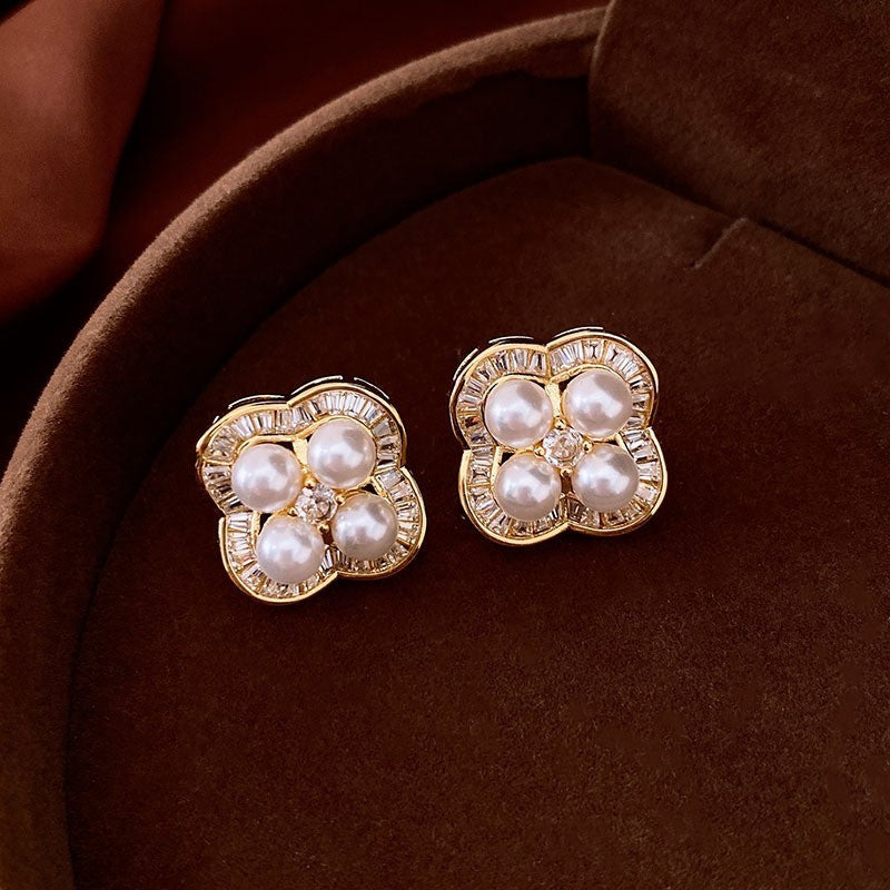 Pearl Earrings Retro Exquisite Simple Fashion All-match High Sense